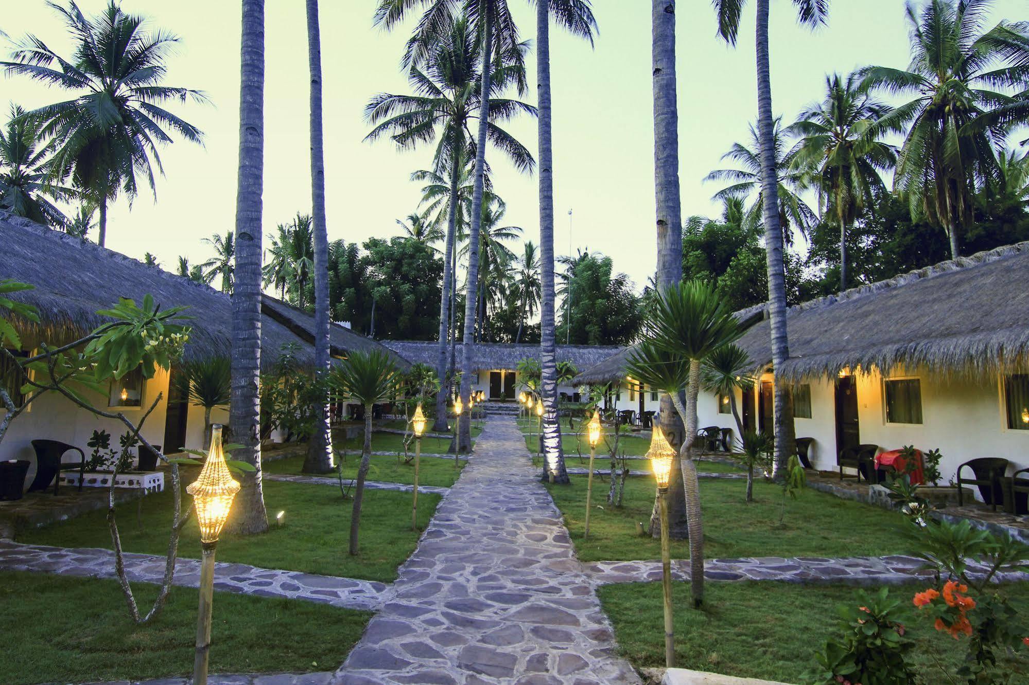 Grand Sunset Gili Air Hotel Exterior photo